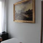 Hauteville Opera Hotel 3*