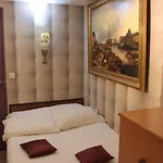 Hauteville Opera Hotel 3*