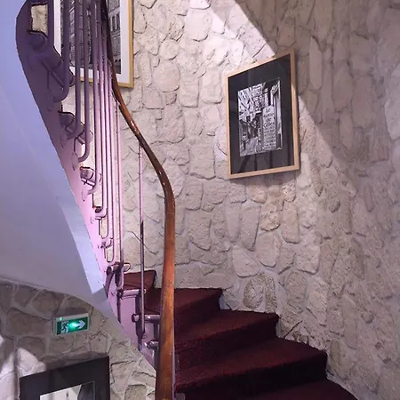 Hauteville Opera Hotel 3*