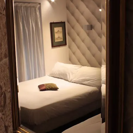 Hotel Hauteville Opera Parigi