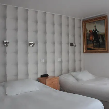 Hotel Hauteville Opera 3*