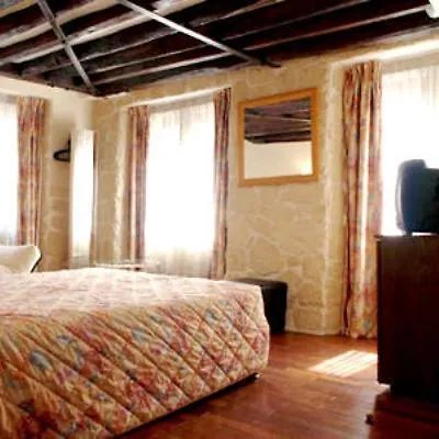 Hauteville Opera Hotel