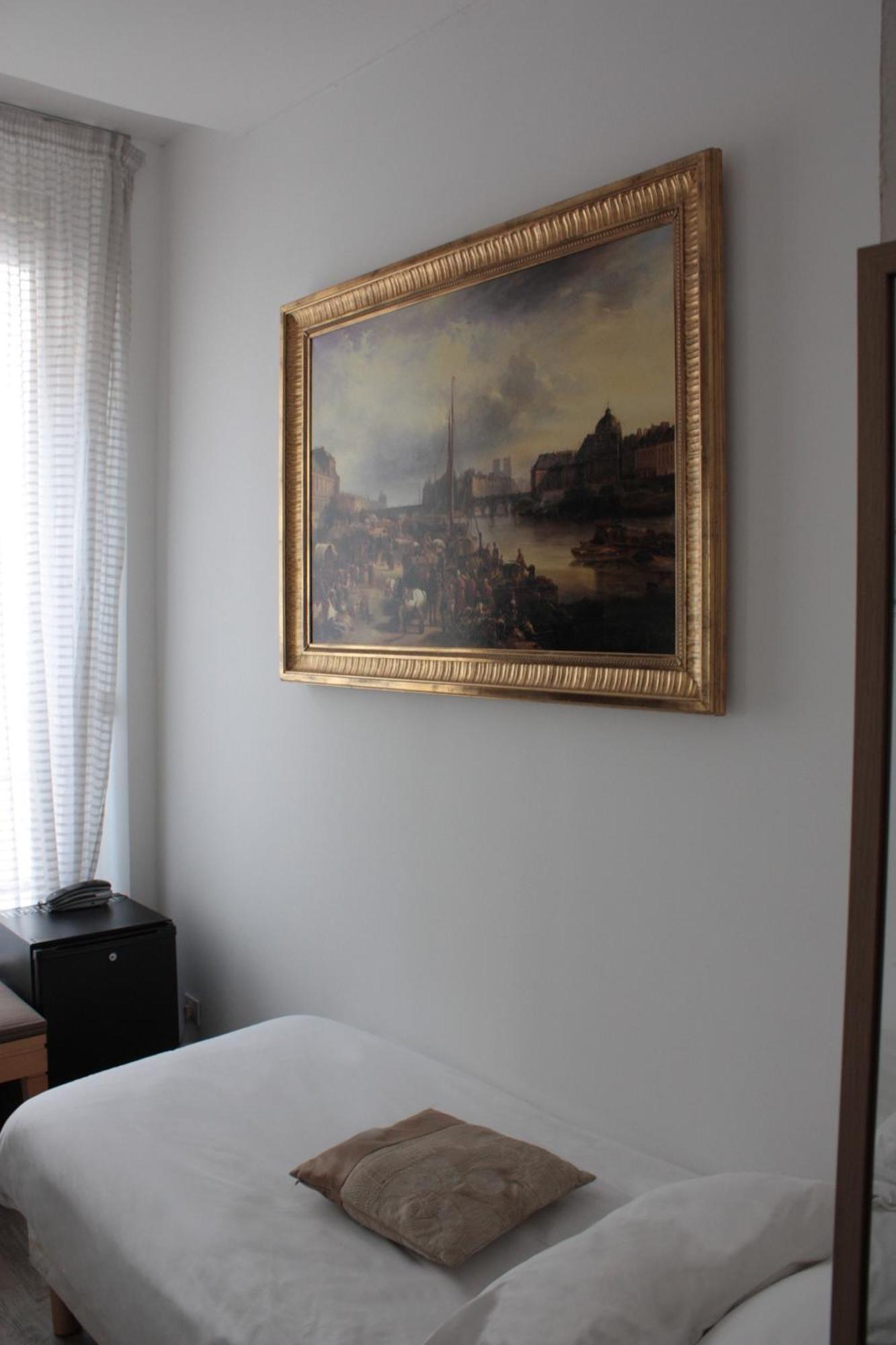 Hauteville Opera Hotel 3*