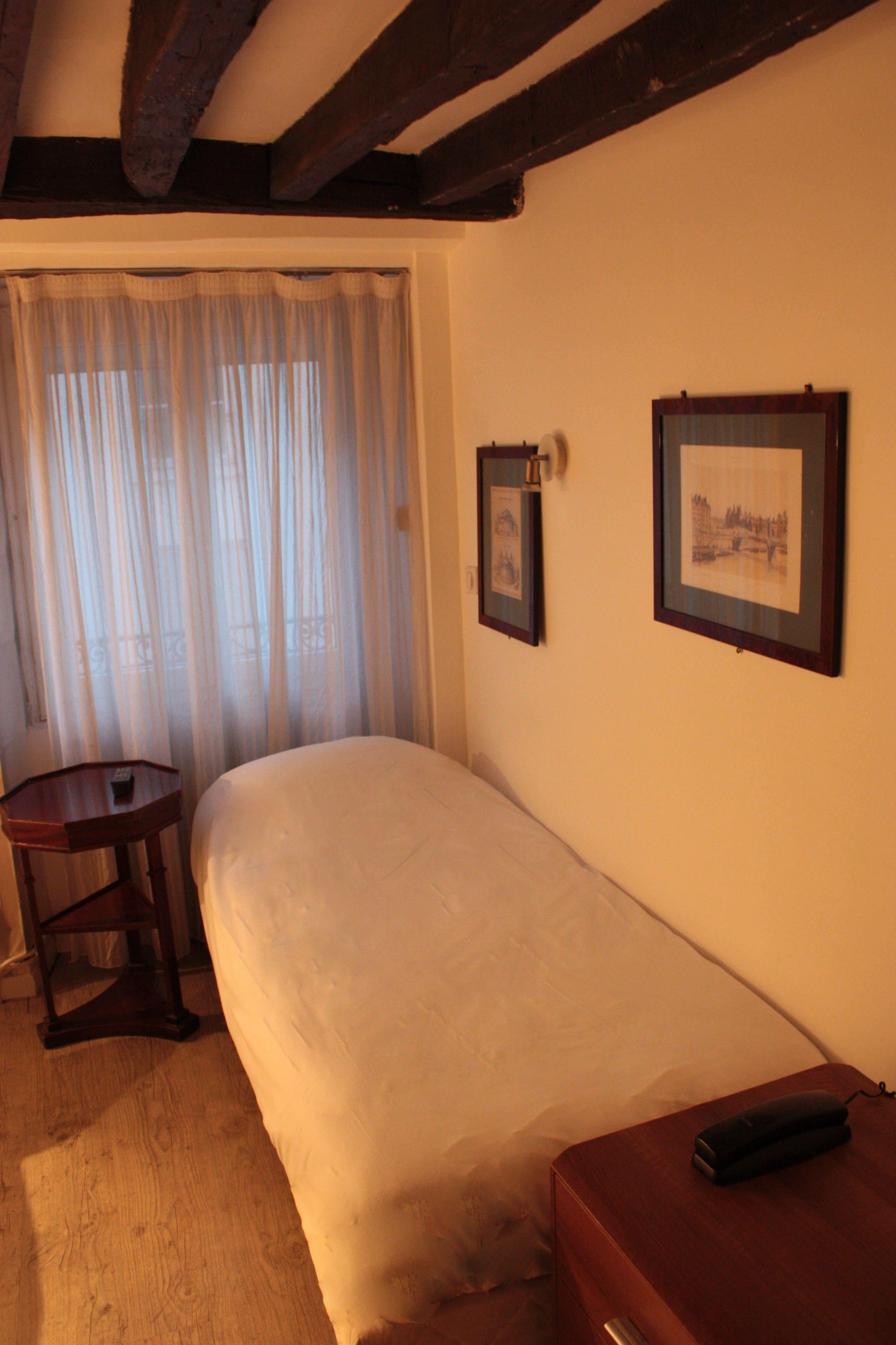 Hauteville Opera Hotel 3*